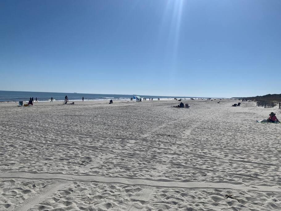 Beachin It!-Oceanview Updated 2024, King Bed Bikes Hilton Head Island Exteriör bild